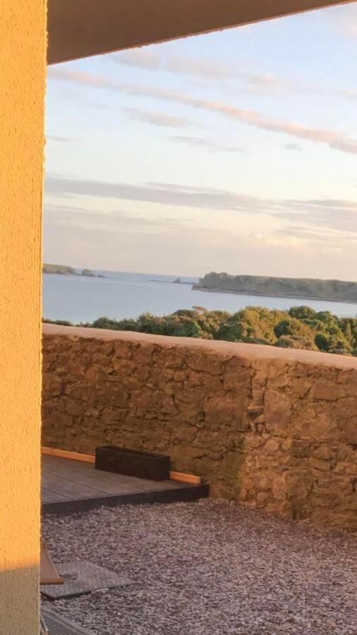 Apartment 3 Waterstone House - Sea Front Apartment, Hot Tub Tenby Extérieur photo